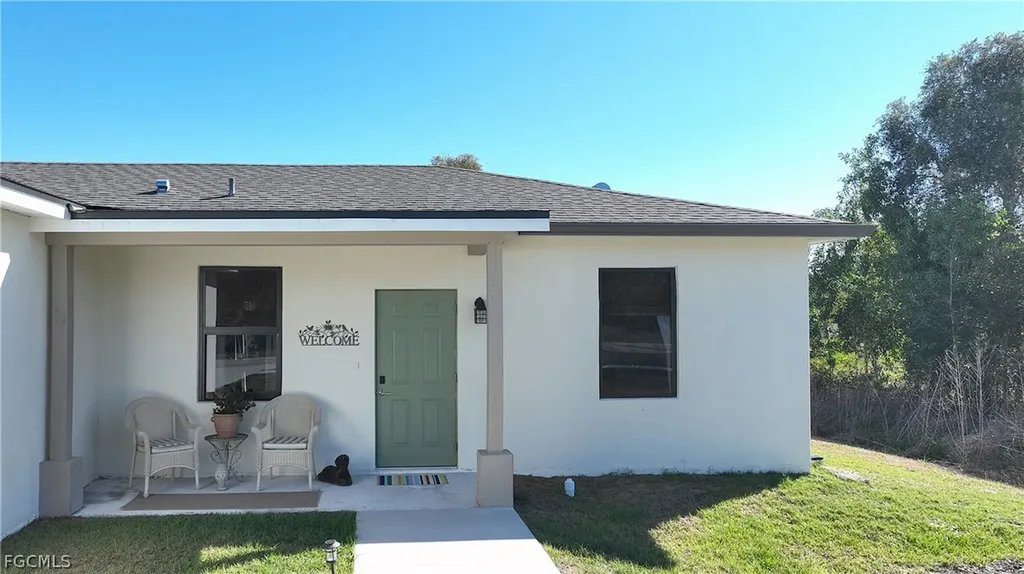 809 Bell Boulevard S Lehigh Acres FL 33974