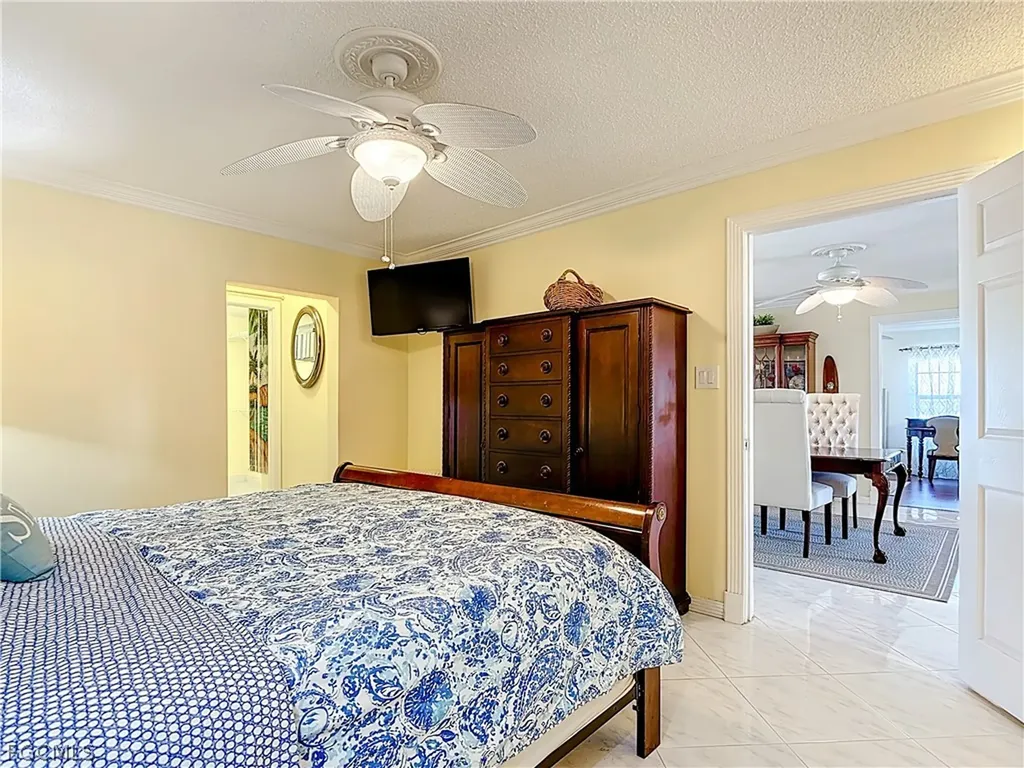 1090 River Run Labelle FL 33935