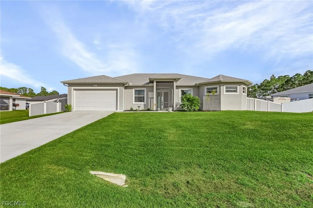 1020 Rush Avenue Lehigh Acres FL 33972