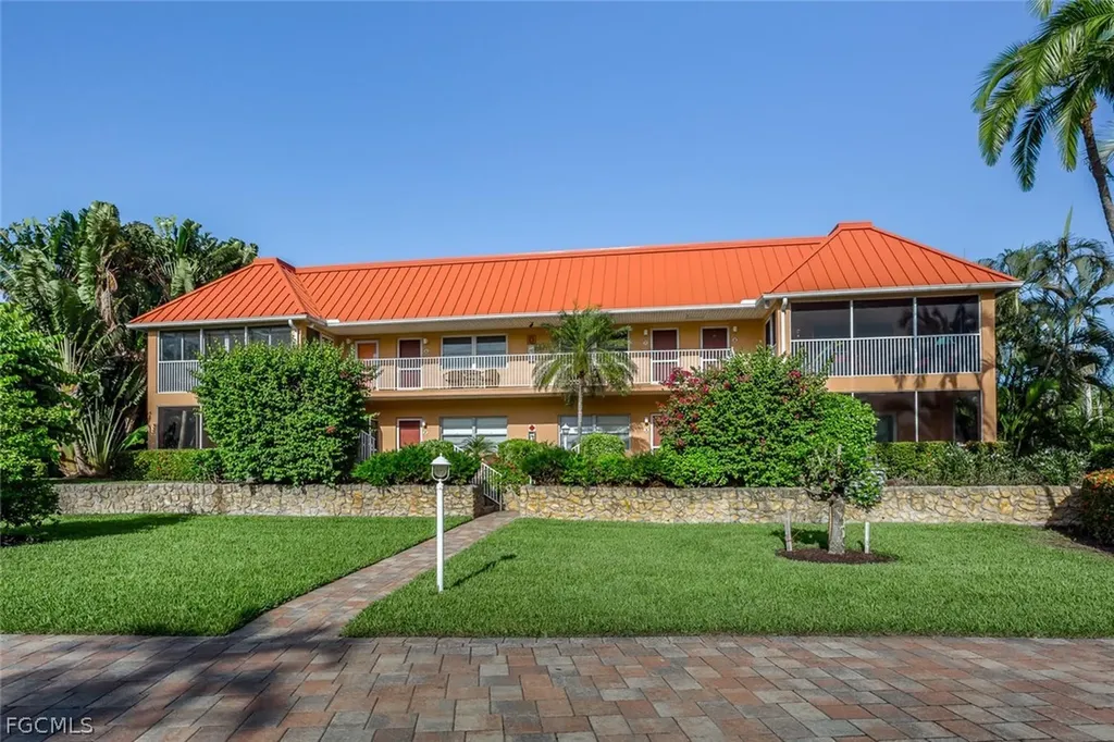 805 E Gulf Drive Sanibel FL 33957