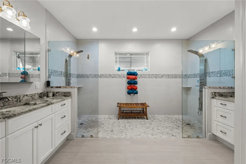 2449 Macadamia Street St. James City FL 33956
