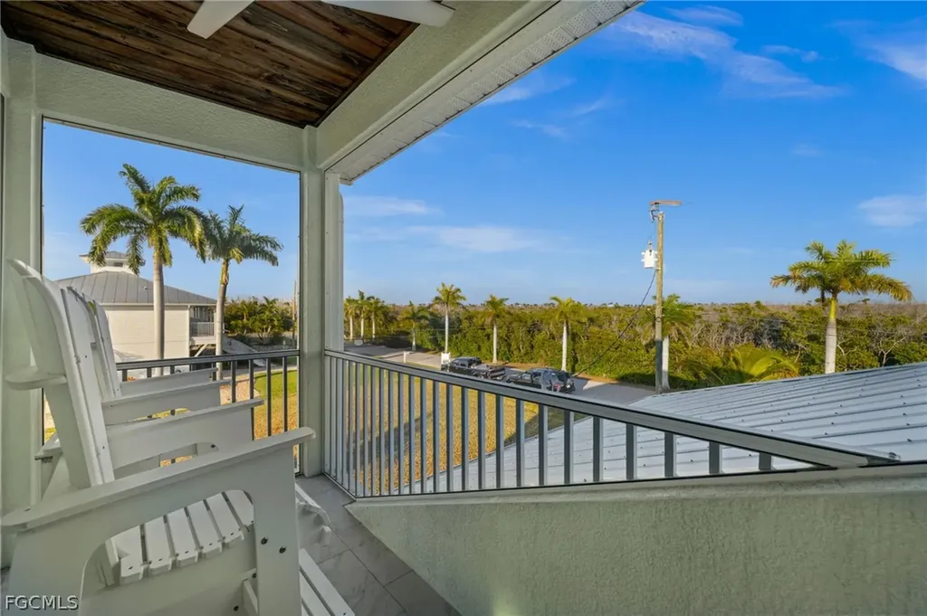 2449 Macadamia Street St. James City FL 33956