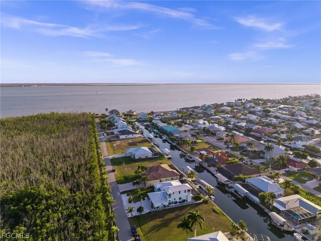 2449 Macadamia Street St. James City FL 33956