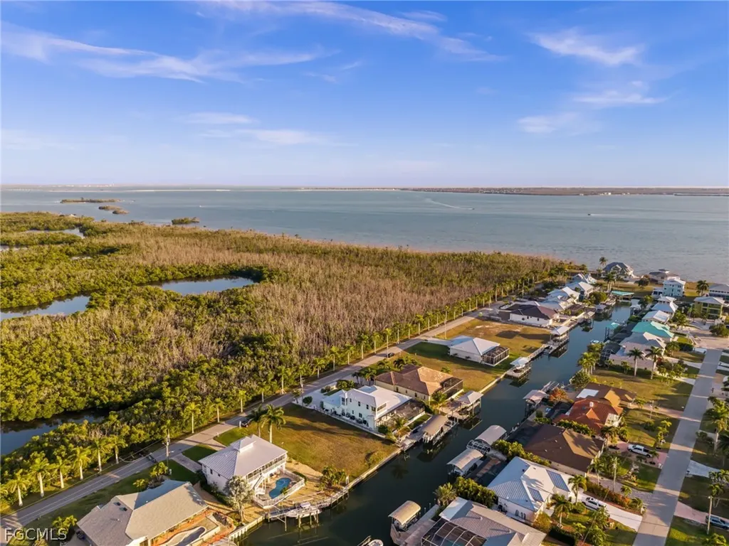 2449 Macadamia Street St. James City FL 33956