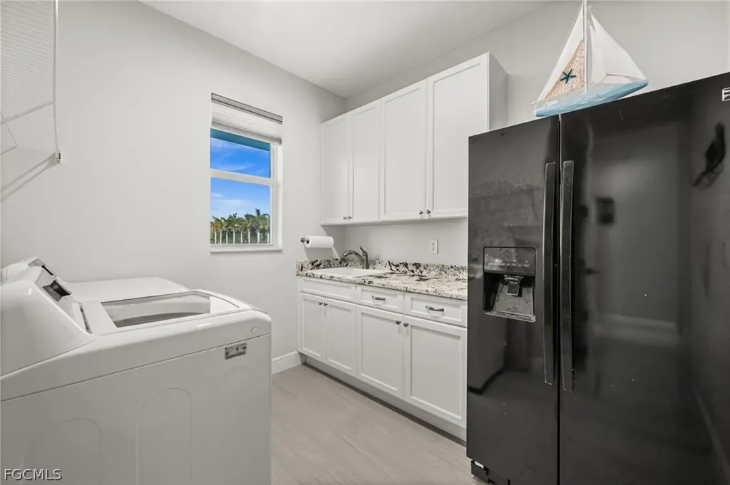 2449 Macadamia Street St. James City FL 33956