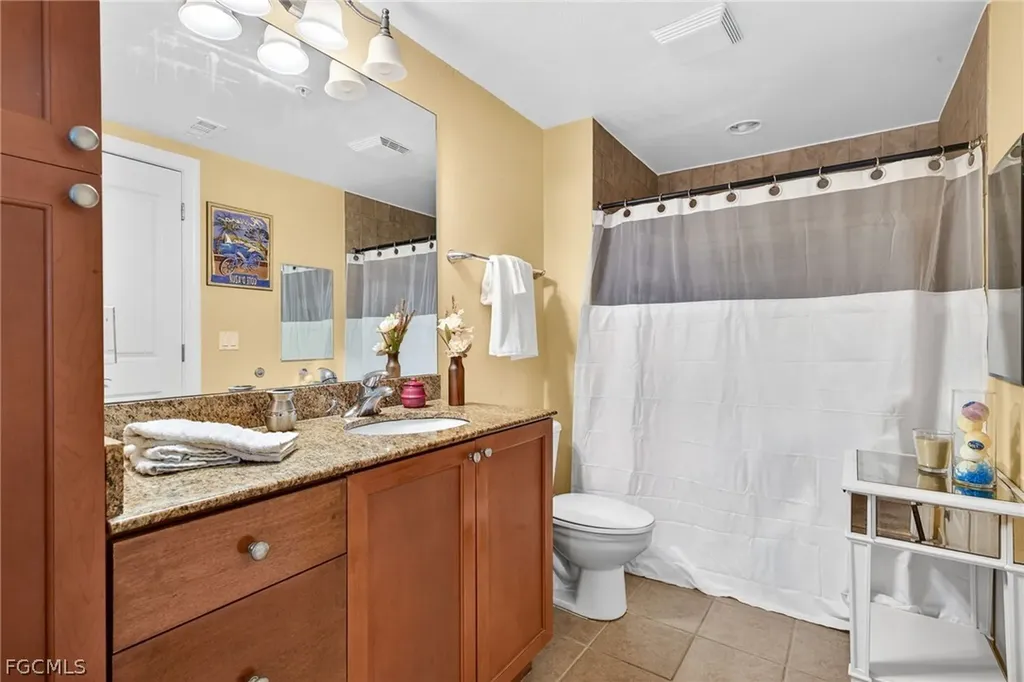 2825 Palm Beach Boulevard Fort Myers FL 33916