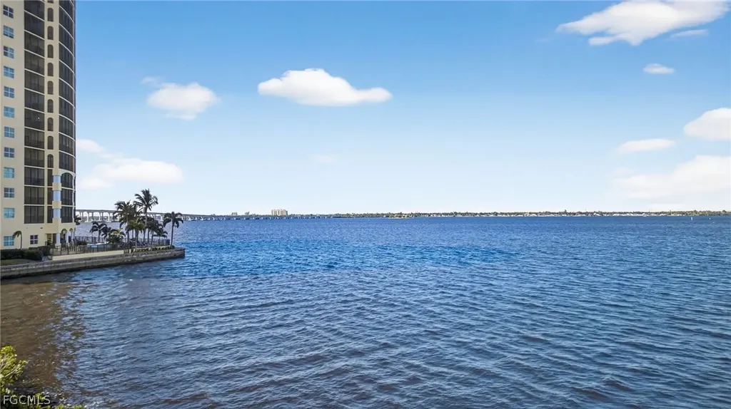 2825 Palm Beach Boulevard Fort Myers FL 33916