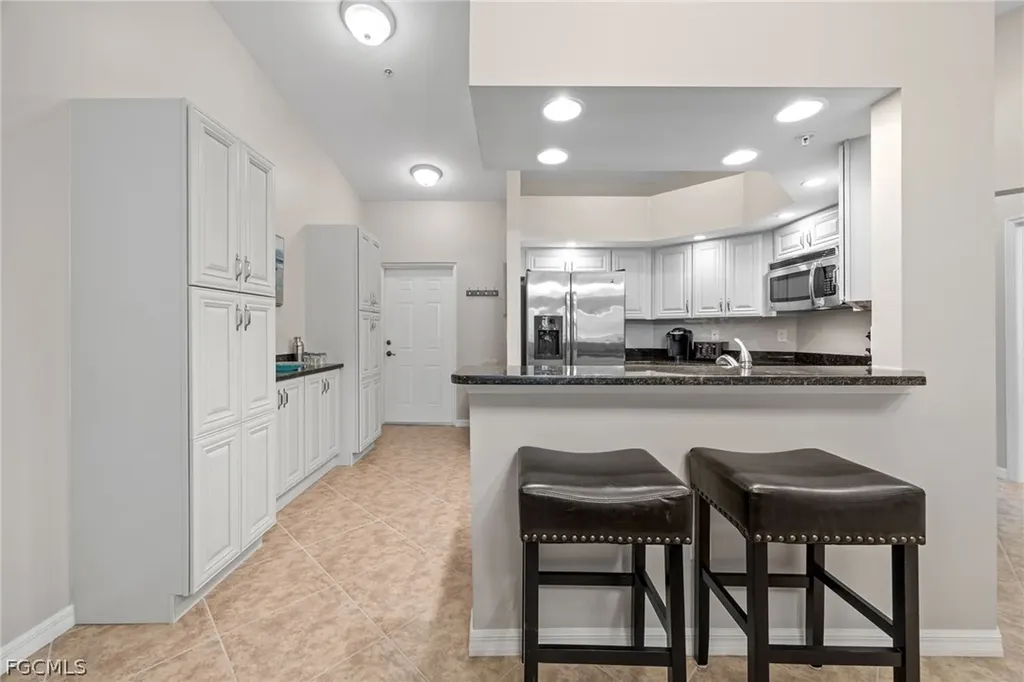 1113 Winding Pines Circle Cape Coral FL 33909