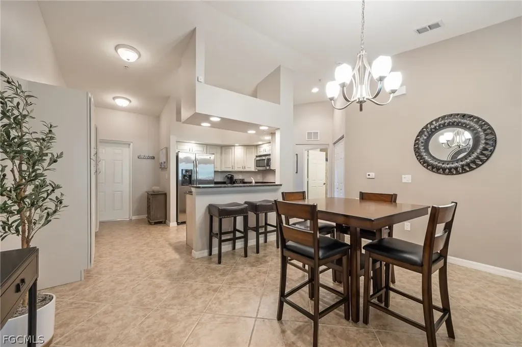 1113 Winding Pines Circle Cape Coral FL 33909