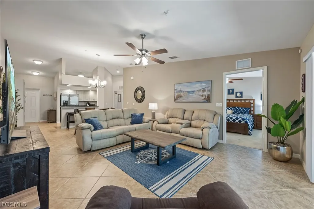 1113 Winding Pines Circle Cape Coral FL 33909