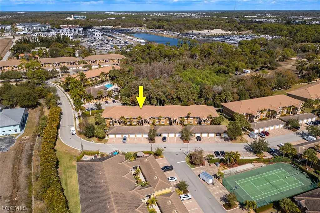 1113 Winding Pines Circle Cape Coral FL 33909