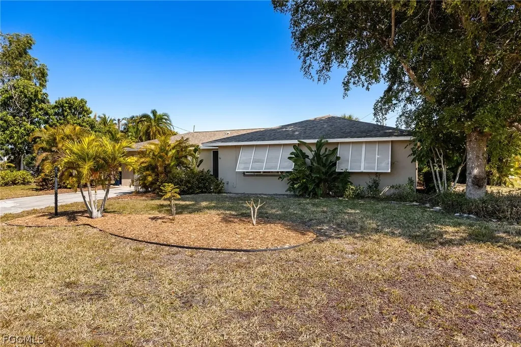 15637 Omai Court Fort Myers FL 33908