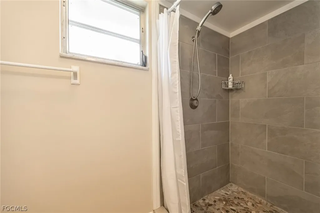 15637 Omai Court Fort Myers FL 33908