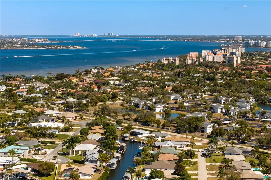 15637 Omai Court Fort Myers FL 33908
