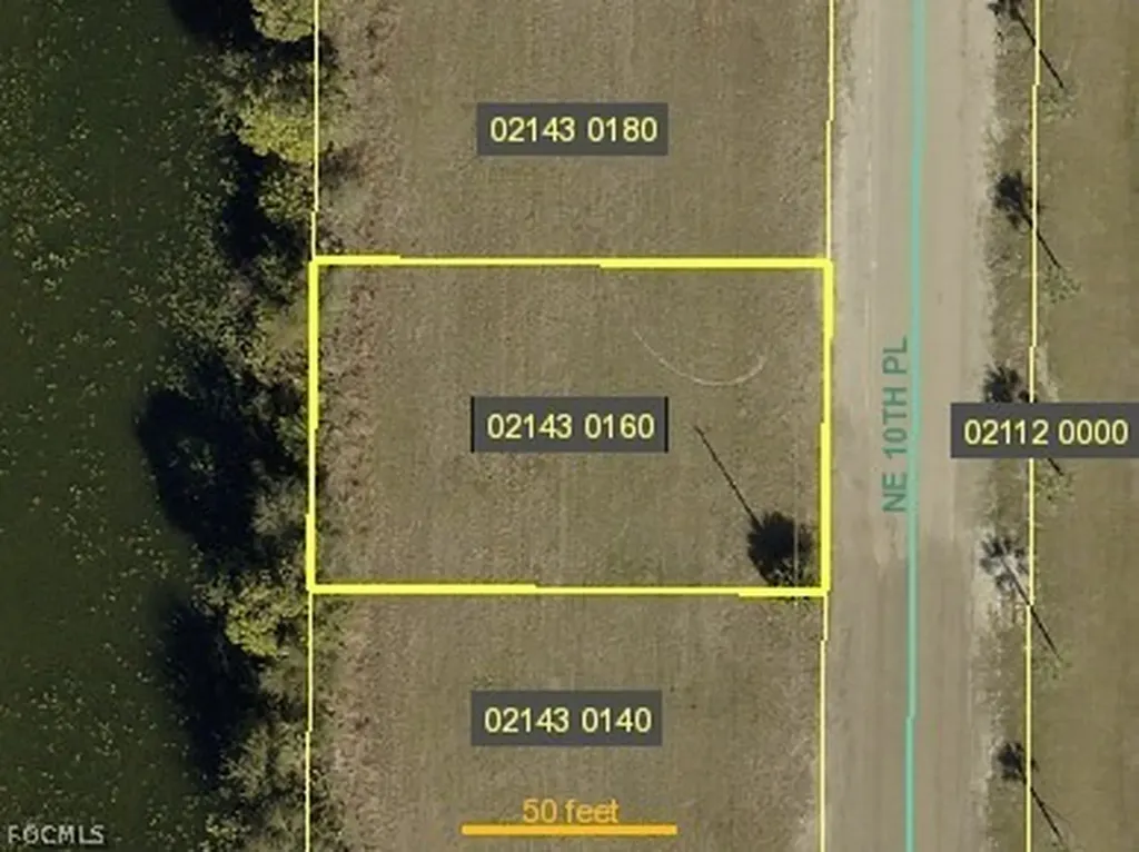 1718 NE 10th Place Cape Coral FL 33909