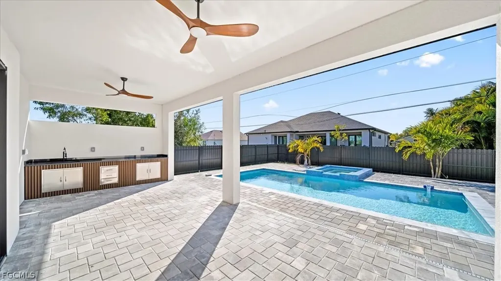 506 SW 28th Avenue Cape Coral FL 33991