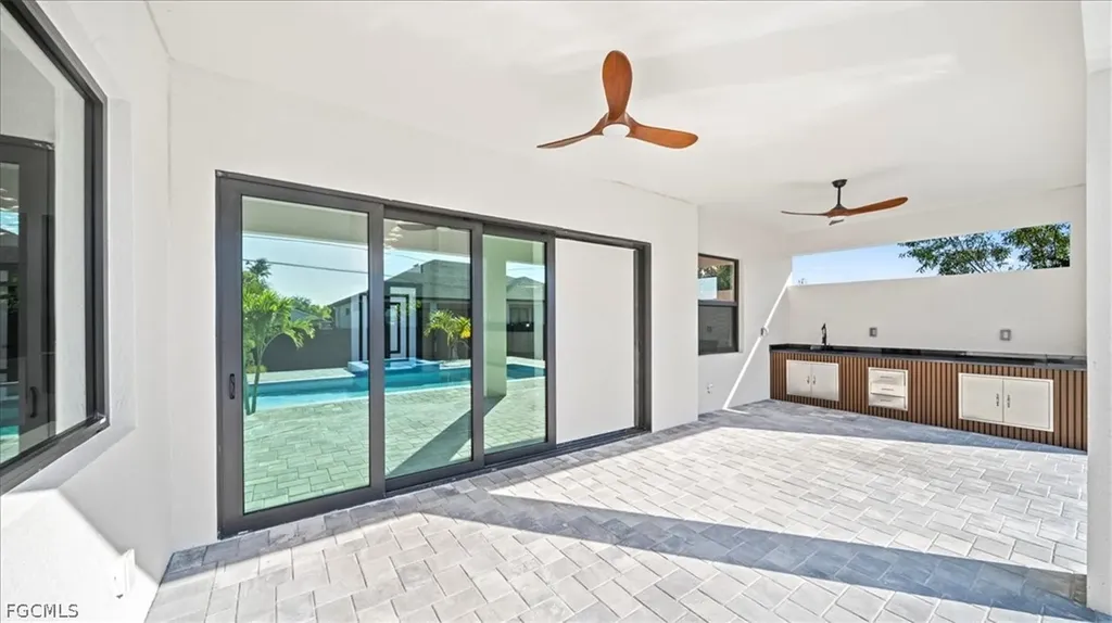 506 SW 28th Avenue Cape Coral FL 33991