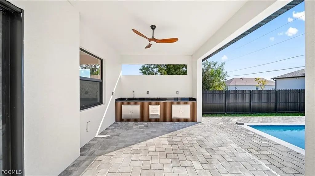 506 SW 28th Avenue Cape Coral FL 33991