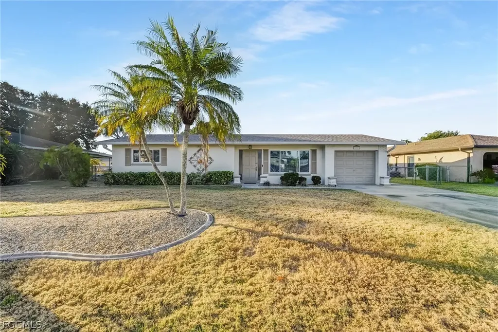 1726 SE 13th Street Cape Coral FL 33990