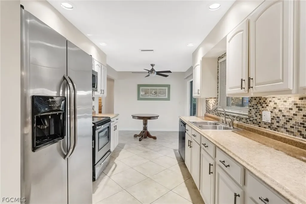 1726 SE 13th Street Cape Coral FL 33990