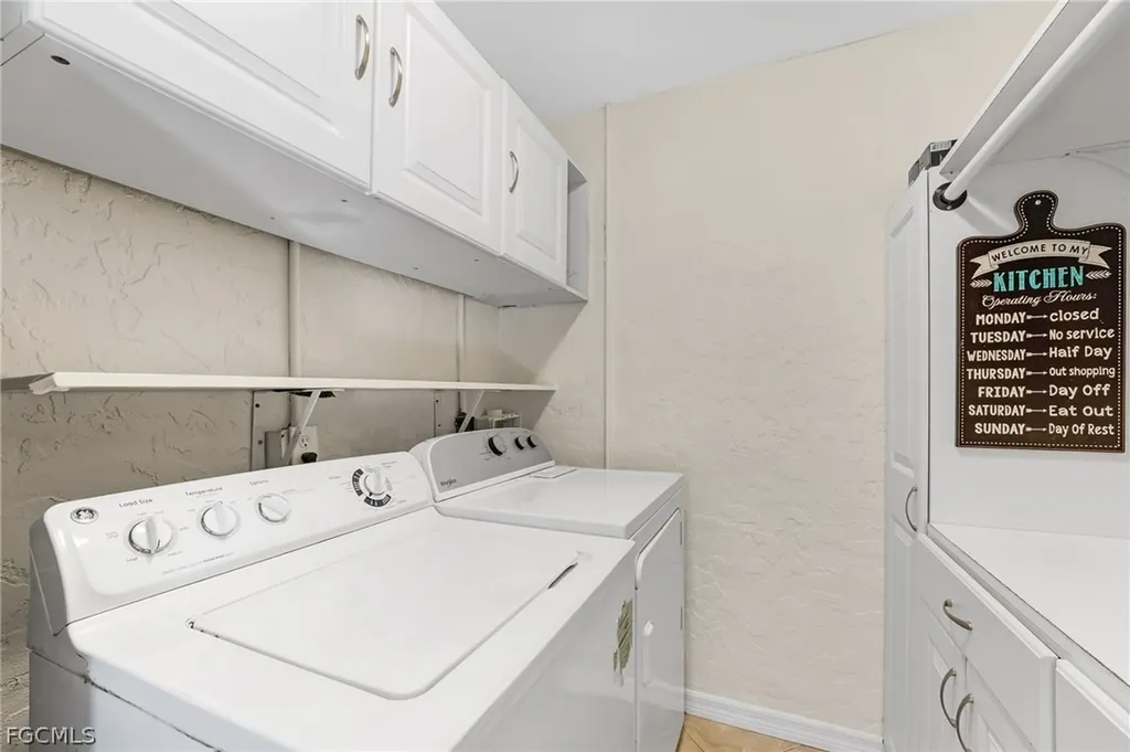 1726 SE 13th Street Cape Coral FL 33990