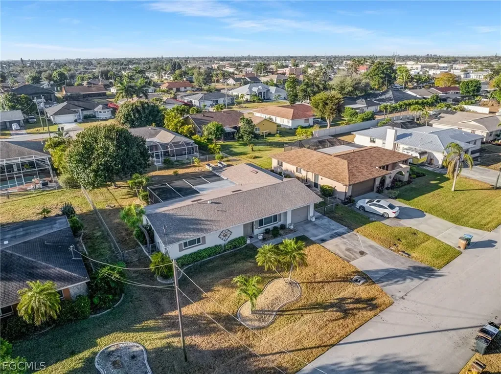 1726 SE 13th Street Cape Coral FL 33990