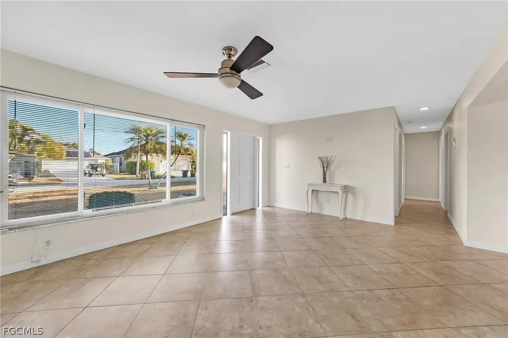 1726 SE 13th Street Cape Coral FL 33990