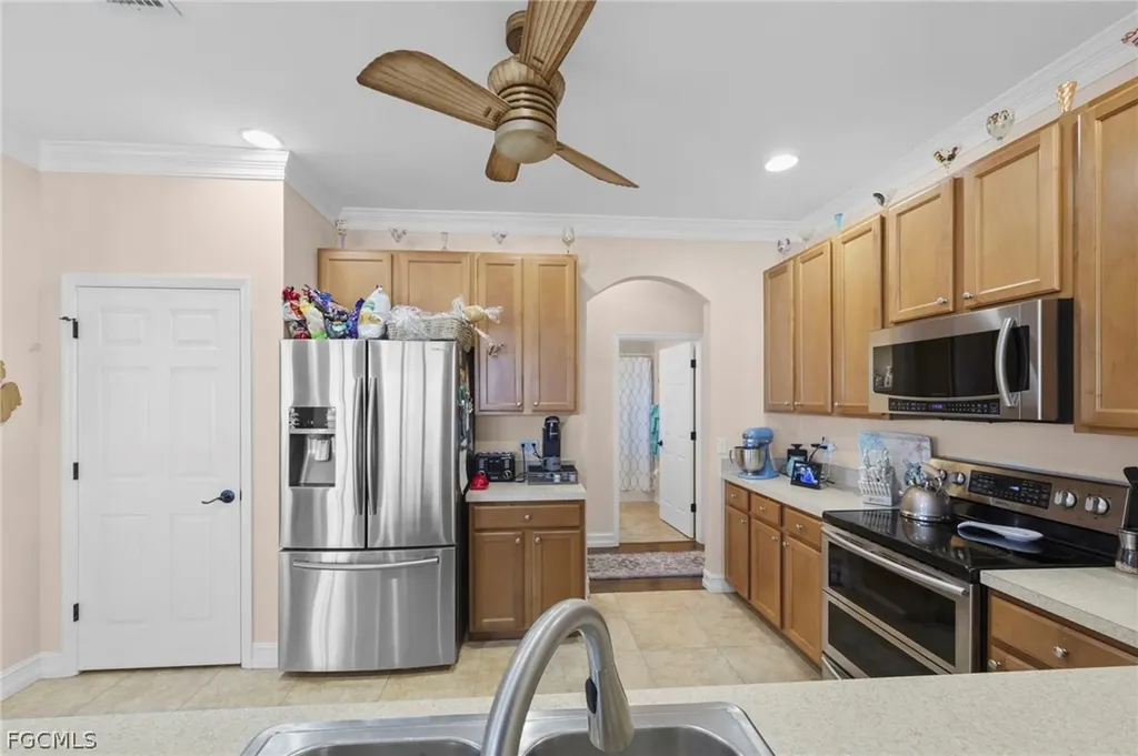 1036 NW 33rd Avenue Cape Coral FL 33993