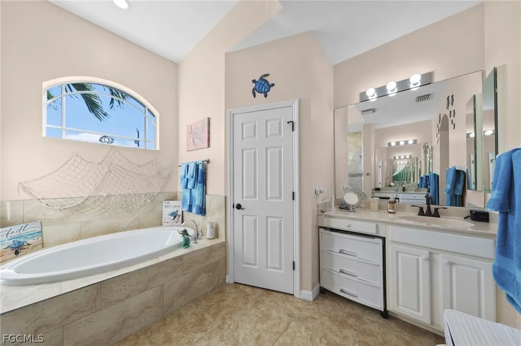 1036 NW 33rd Avenue Cape Coral FL 33993