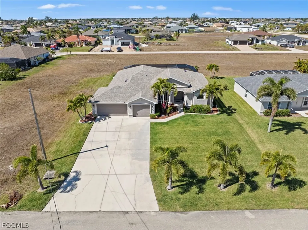 1036 NW 33rd Avenue Cape Coral FL 33993