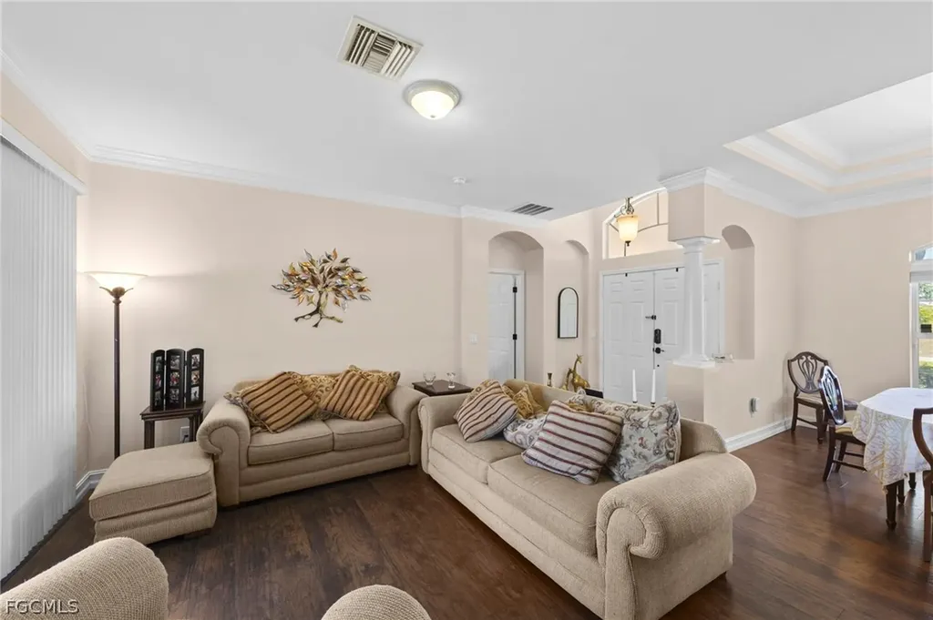 1036 NW 33rd Avenue Cape Coral FL 33993