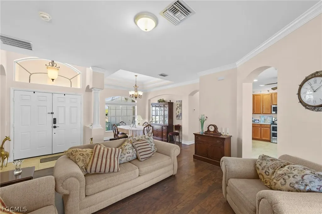 1036 NW 33rd Avenue Cape Coral FL 33993