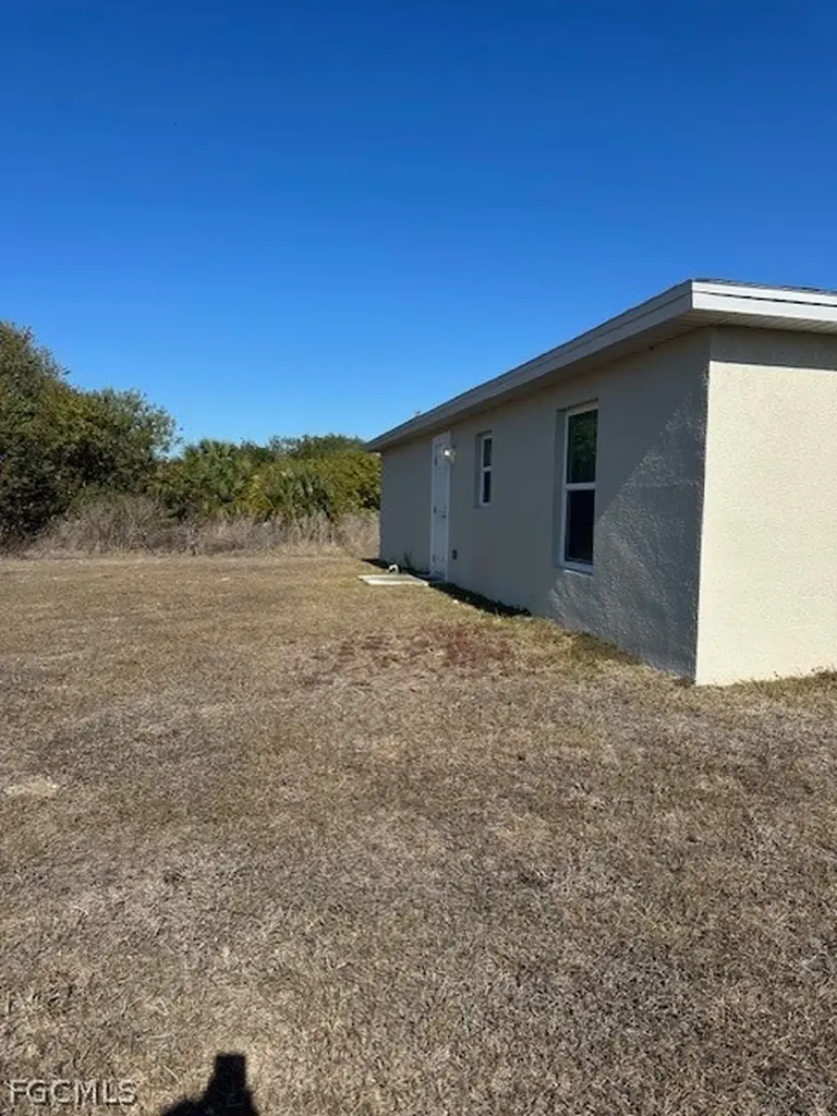 7065 Berwick Circle Labelle FL 33935