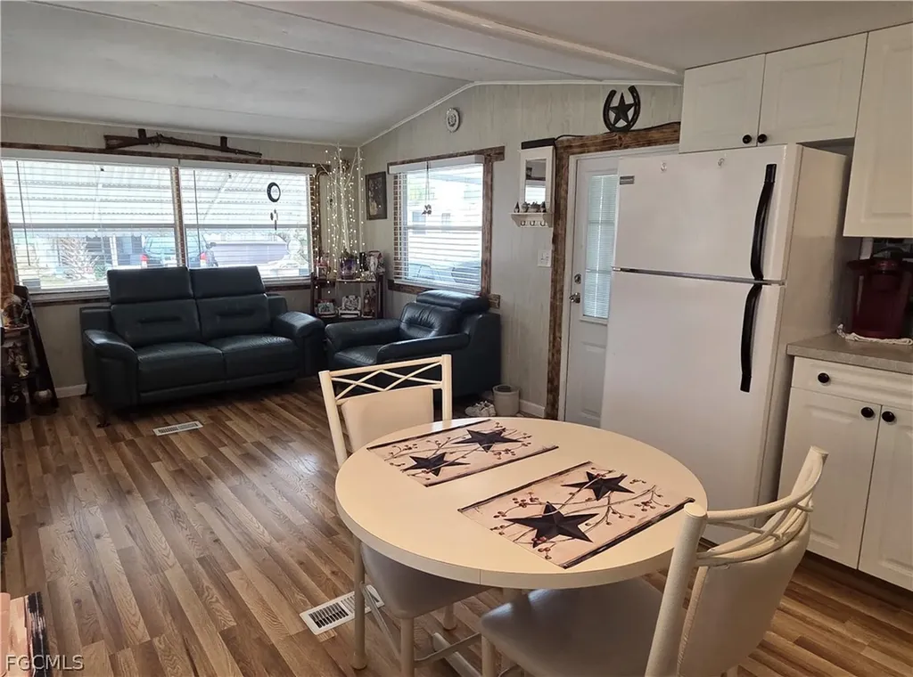 881 Homestead Drive North Fort Myers FL 33917