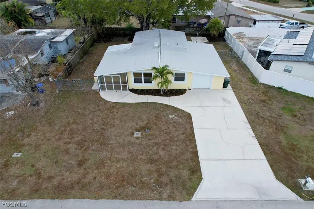 1816 Paul Street Fort Myers FL 33901