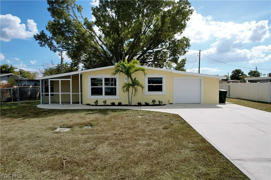 1816 Paul Street Fort Myers FL 33901