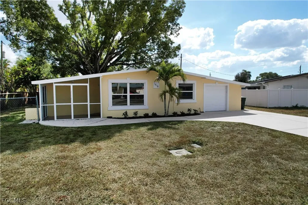 1816 Paul Street Fort Myers FL 33901