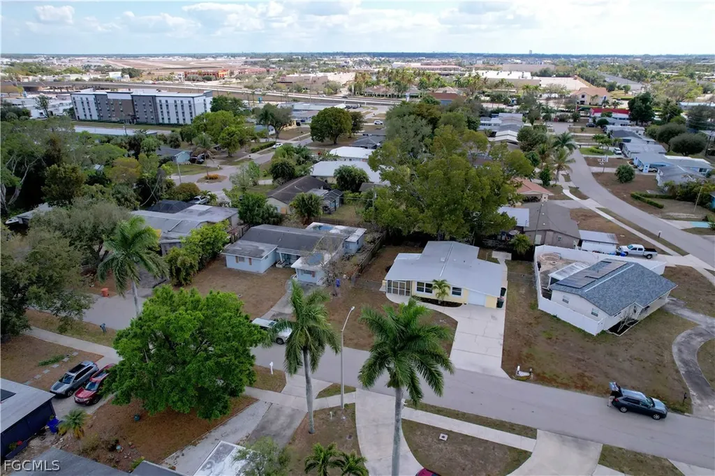 1816 Paul Street Fort Myers FL 33901