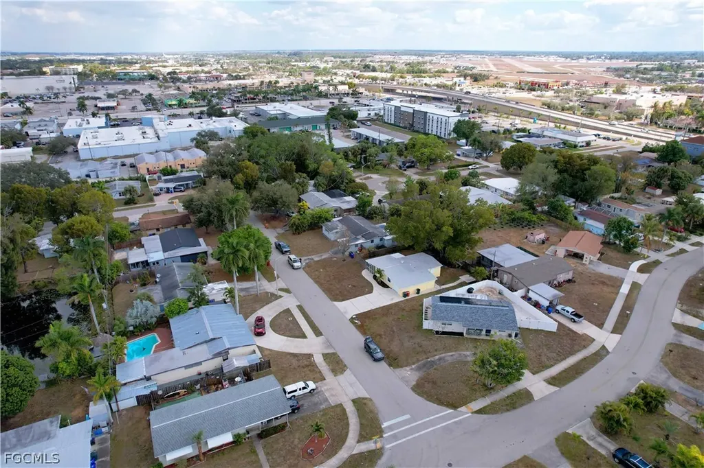 1816 Paul Street Fort Myers FL 33901