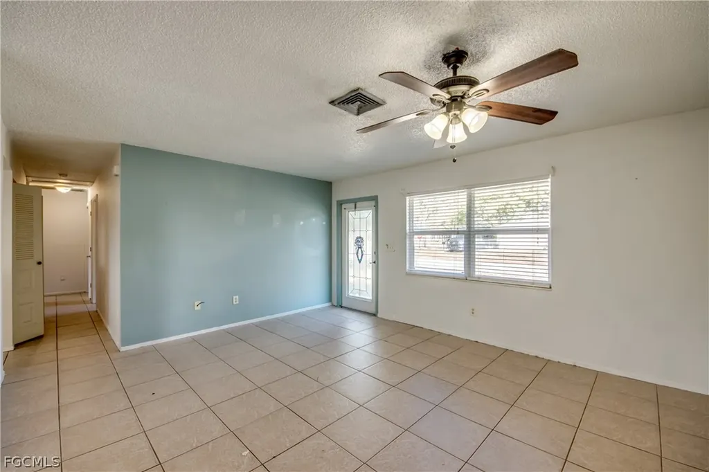 1384 Sourwood Court North Fort Myers FL 33917