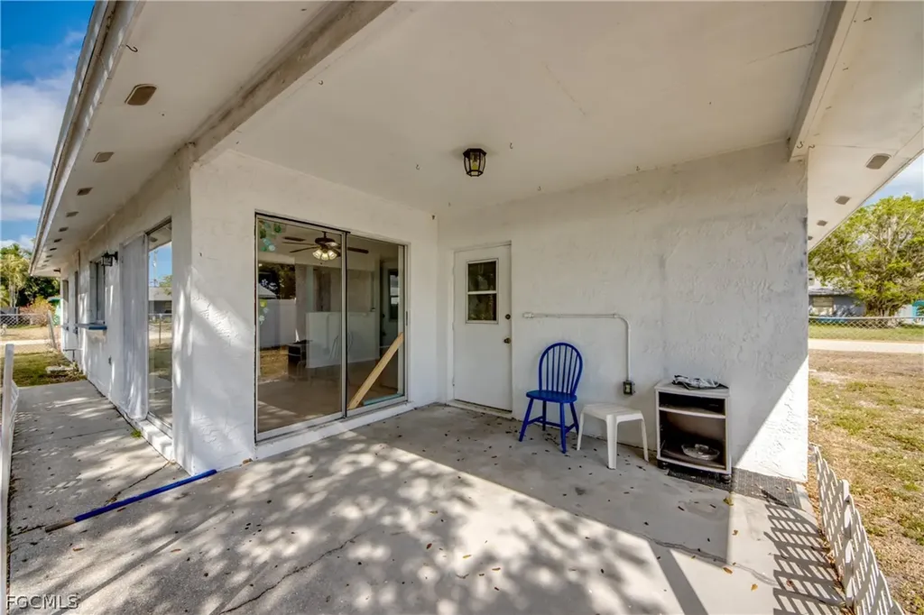 1384 Sourwood Court North Fort Myers FL 33917