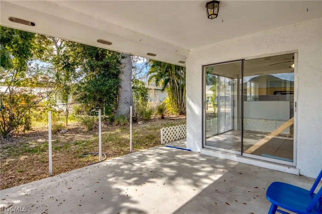 1384 Sourwood Court North Fort Myers FL 33917