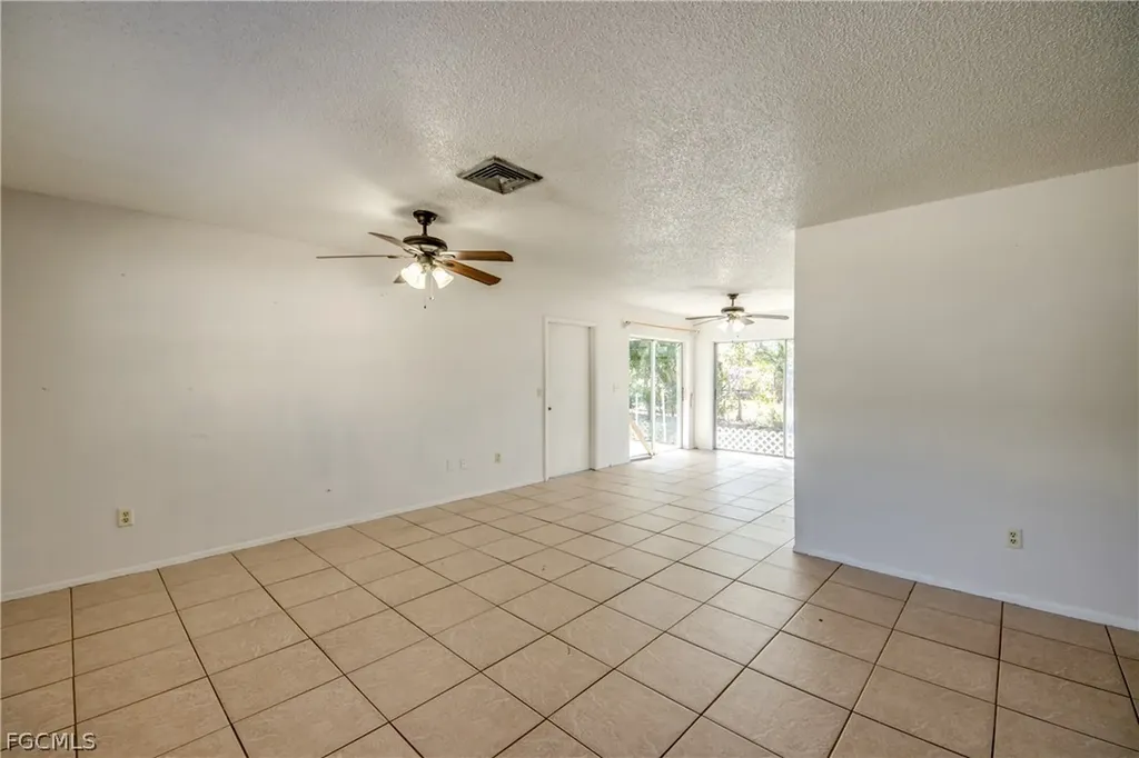 1384 Sourwood Court North Fort Myers FL 33917