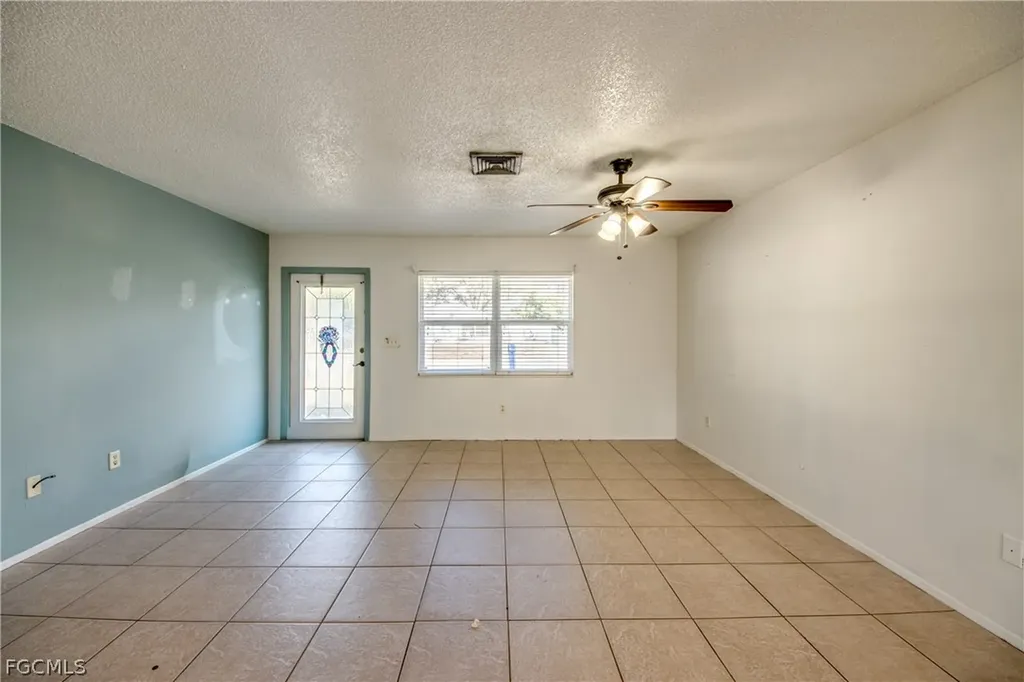 1384 Sourwood Court North Fort Myers FL 33917