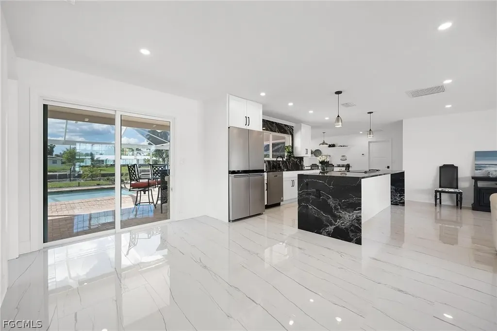 4930 Edith Esplanade Cape Coral FL 33904