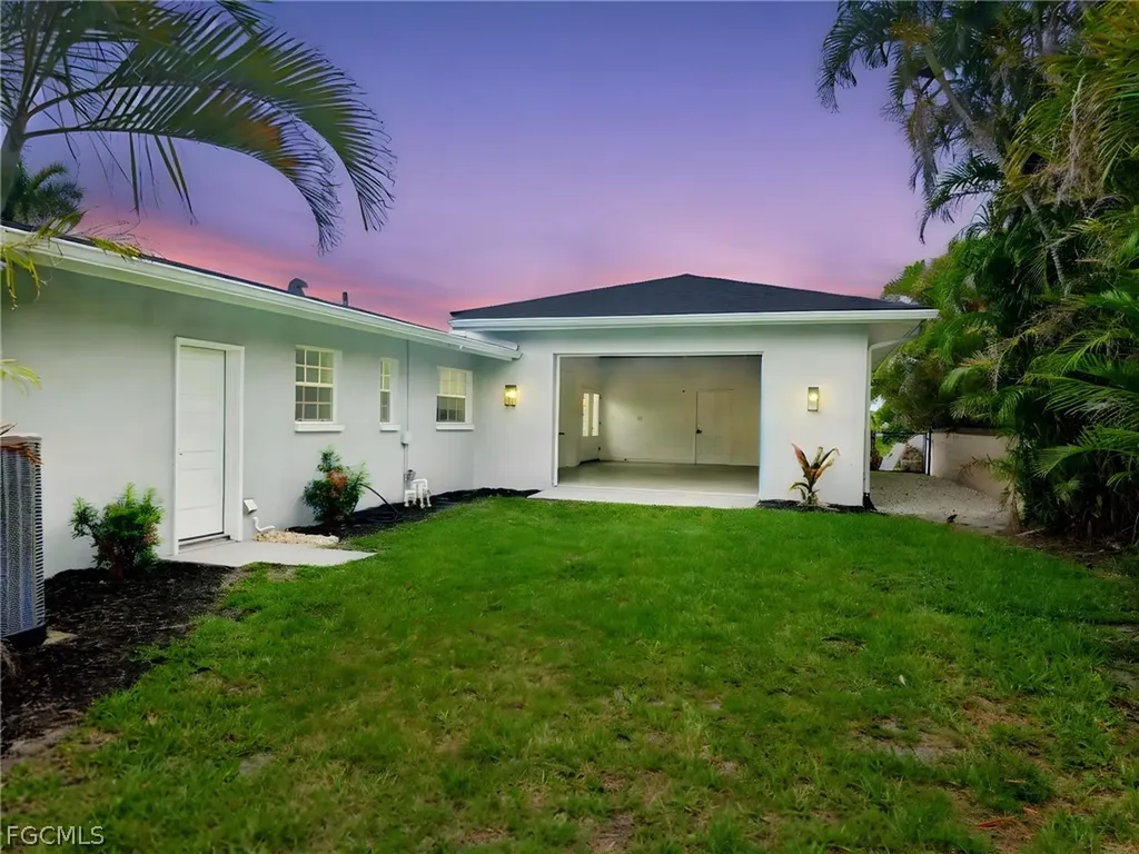 4930 Edith Esplanade Cape Coral FL 33904