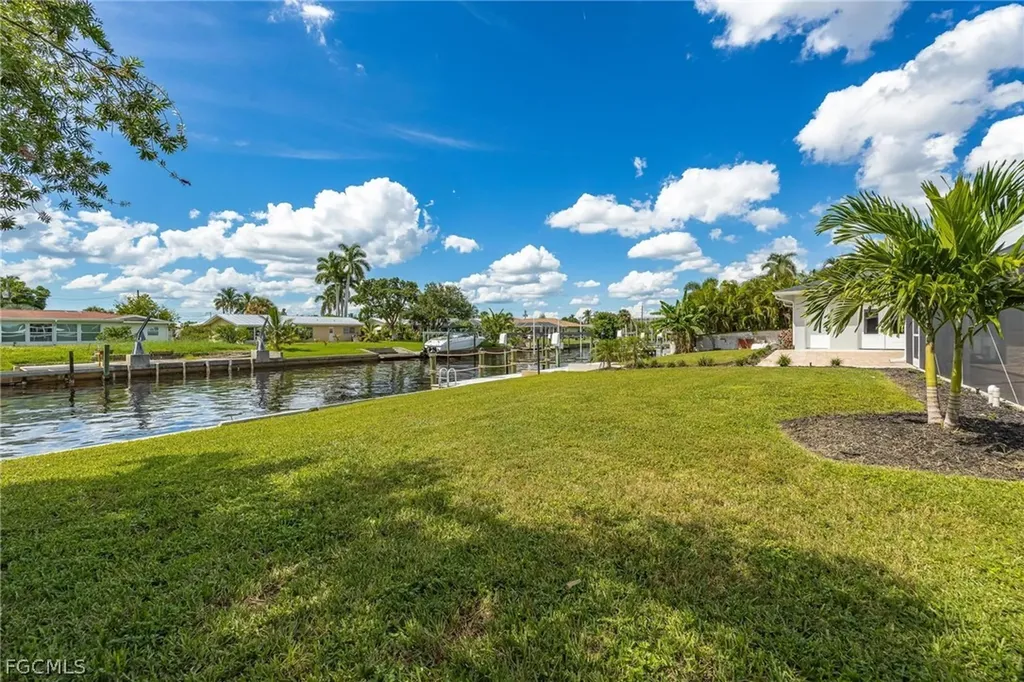 4930 Edith Esplanade Cape Coral FL 33904