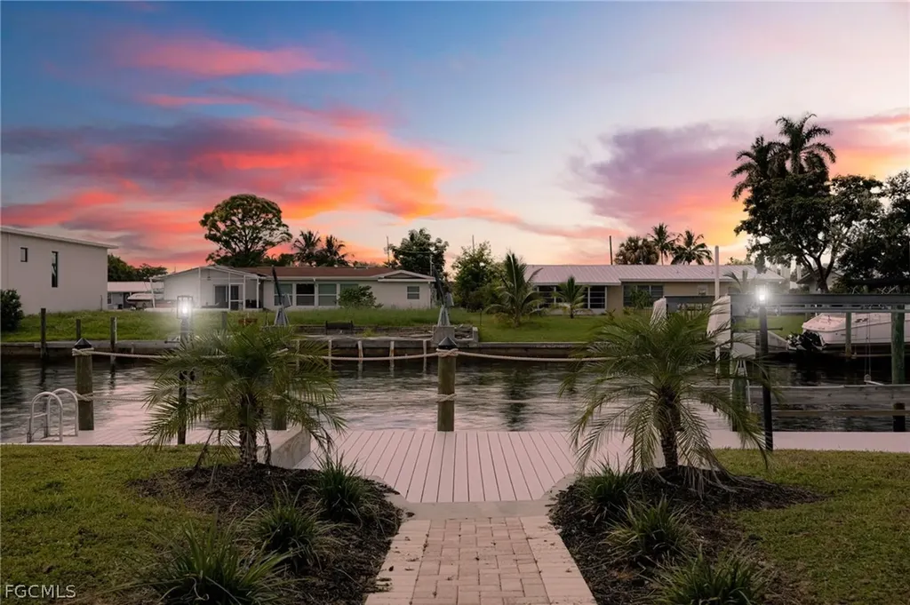 4930 Edith Esplanade Cape Coral FL 33904
