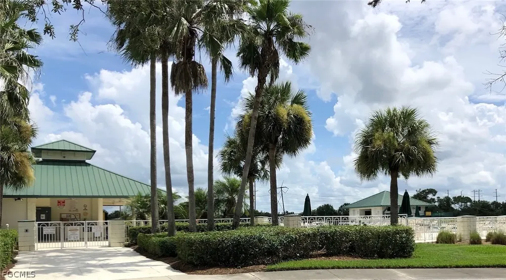 Fort Myers FL 33913