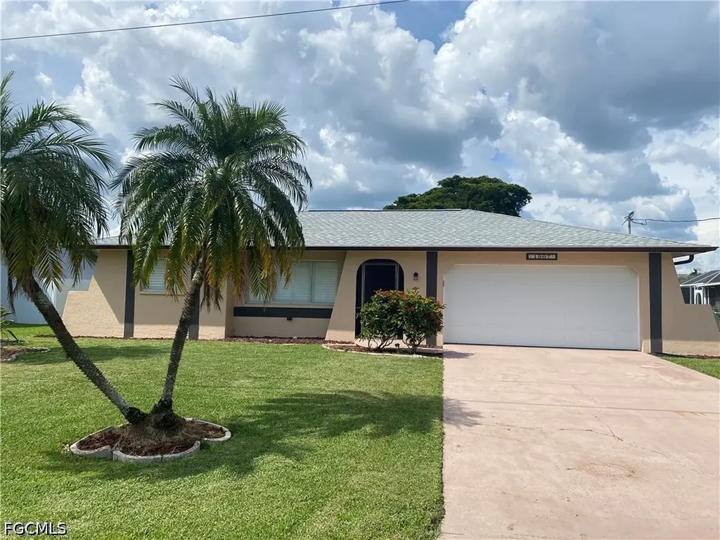 1907 SE 6th Terrace Cape Coral FL 33990